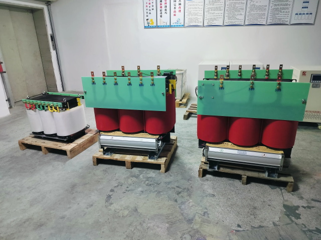 阿拉善左KS11-1000KVA矿用变压器